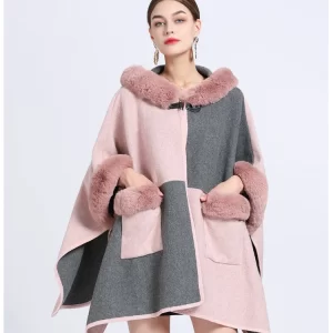 Poncho Capuche Fourrure Gris et Rose