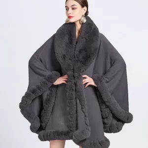 Cape Grise Fourrure Femme