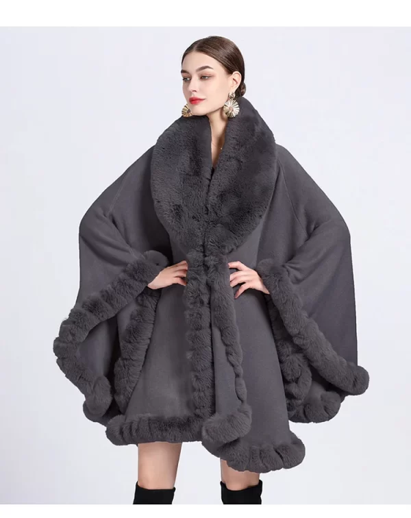 Cape Grise Fourrure Femme