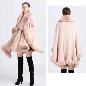 Poncho Fourrure Rose Pâle