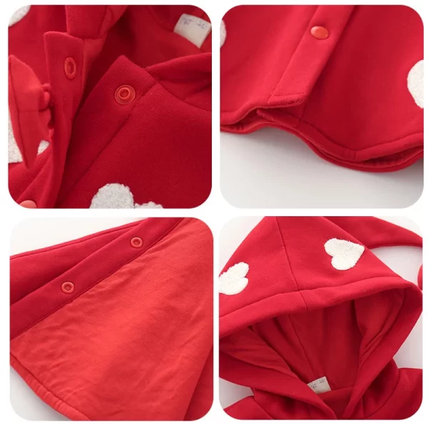 Cape Poncho Bébé Rouge avec des Coeurs